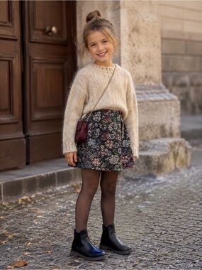 Zara A-line floral jacquard needle point Skirt Sz 11-12 years